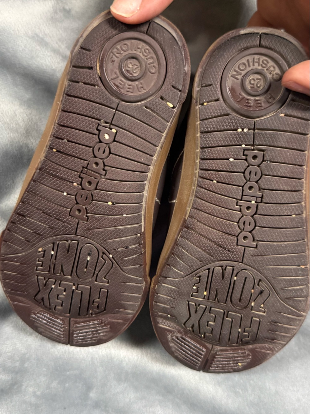 pediped Brown Leather Kids Sneaker with Cream Laces - Picture 3 of 4